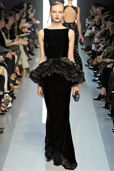 Look 33